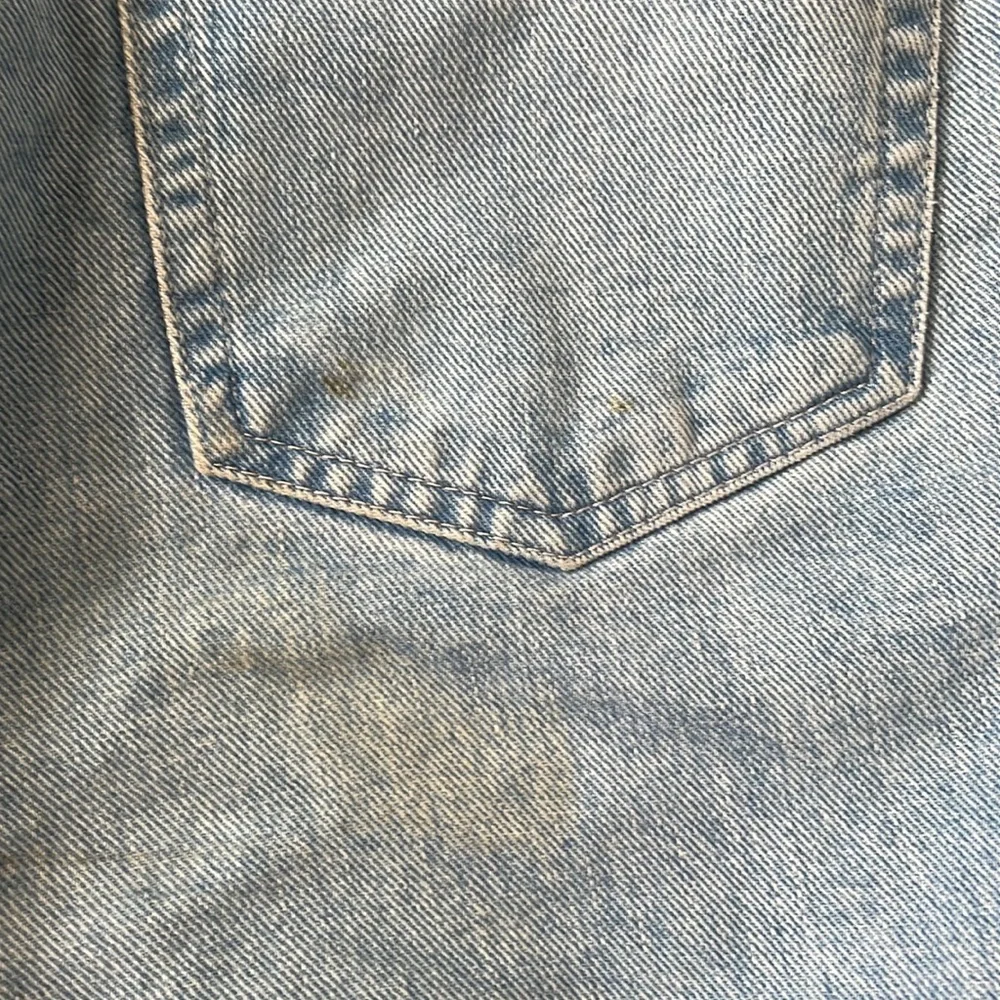 BDG High-Waisted Ripped Jeans - Picture 5 of 6
